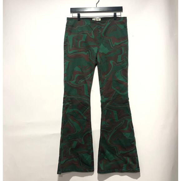 We the Free Womens Penny Pull On Printed Flare Jeans Multicolor Size 31 - Picture 1 of 7